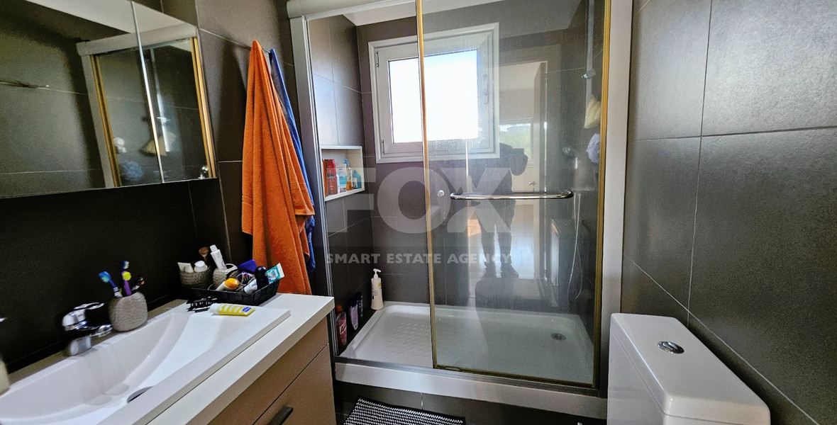 Luxury-Modern Design Three Bedroom Plus Office Detached House