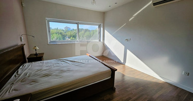 Luxury-Modern Design Three Bedroom Plus Office Detached House