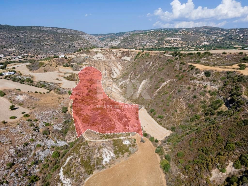 Agricultural field in Steni, Paphos