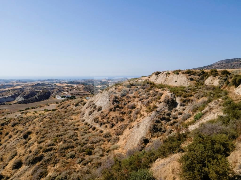 Agricultural field in Steni, Paphos