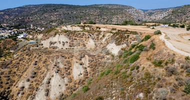 Agricultural field in Steni, Paphos