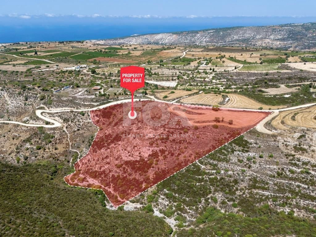Agricultural Field in Pano Arodes, Paphos