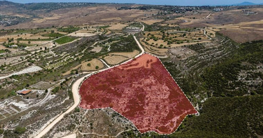 Agricultural Field in Pano Arodes, Paphos