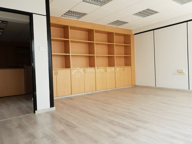 Spacious Office To Rent  Neapolis