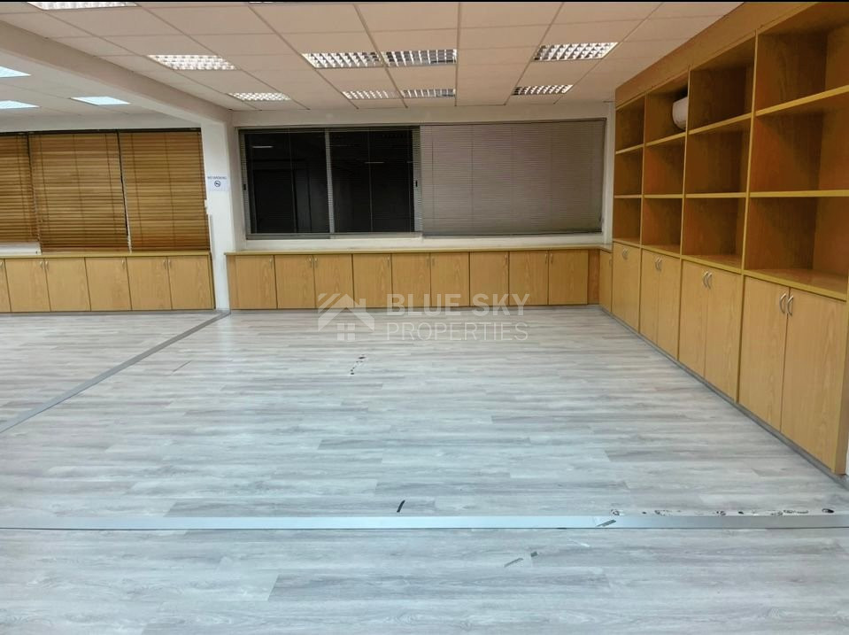 Spacious Office To Rent  Neapolis