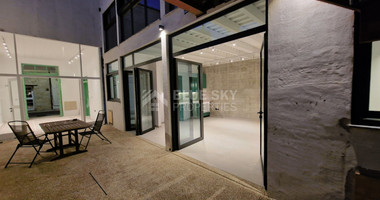 LUXURY OFFICE BUILDING ON TWO FLOORS IN THE HISTORICAL TOWN  WITH COURTYARD AND ROOF GARDEN.