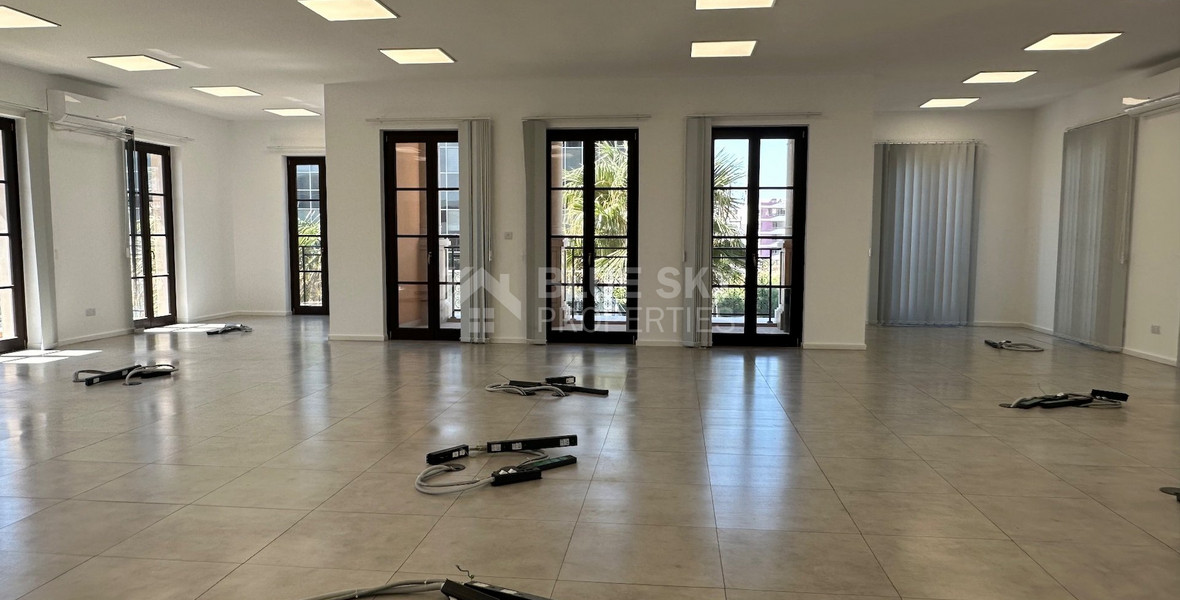 Luxury offices of 546 Sqm over 3 floors Agios Athanasios