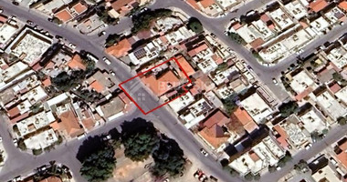 Development Land with Building for Sale in Kato Polemidia