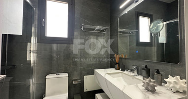 Luxury furnished four bedroom Detached Bungalow with landscaped gardens and large swimming pool for rent in Pareklissia