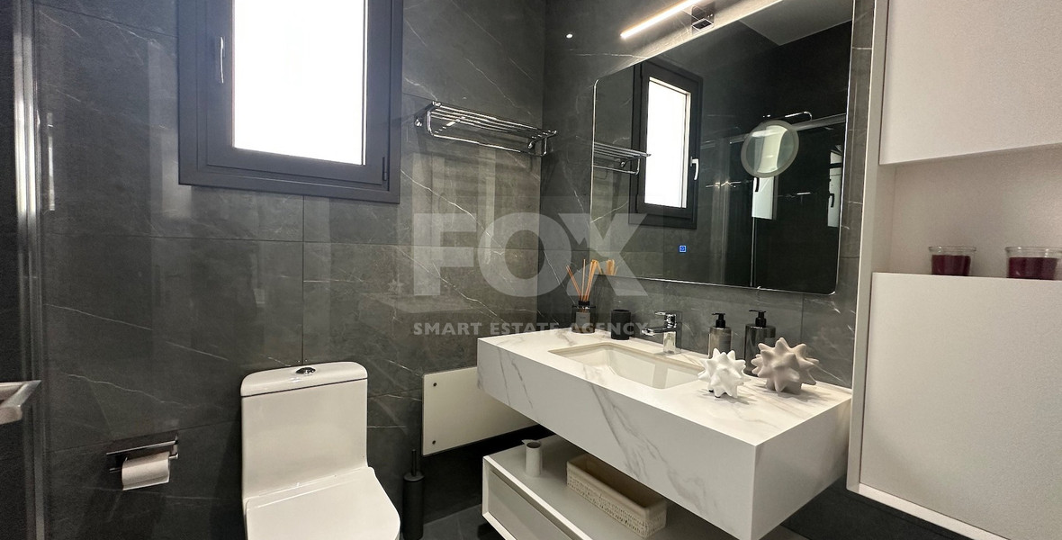 Luxury furnished four bedroom Detached Bungalow with landscaped gardens and large swimming pool for rent in Pareklissia