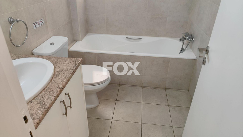 Office 100 m² for rent in Neapoli, Limassol, Cyprus