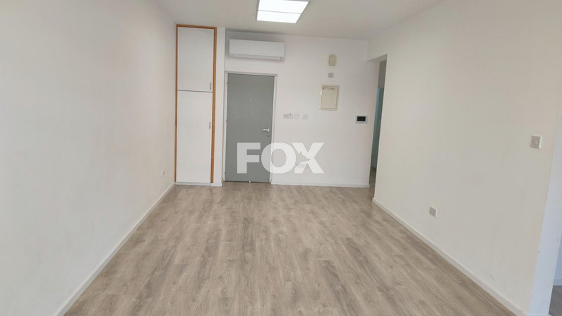 Office 100 m² for rent in Neapoli, Limassol, Cyprus