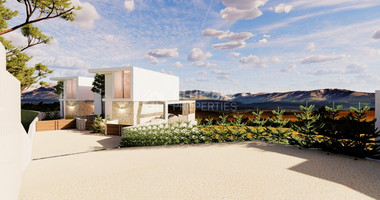 For sale,  stunning Three-bedroom villa just three minutes from the luxurious Minthis Hills golf.