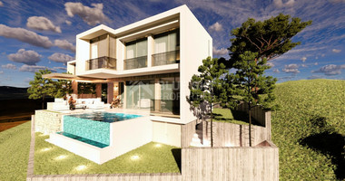 For sale,  stunning Three-bedroom villa just three minutes from the luxurious Minthis Hills golf.