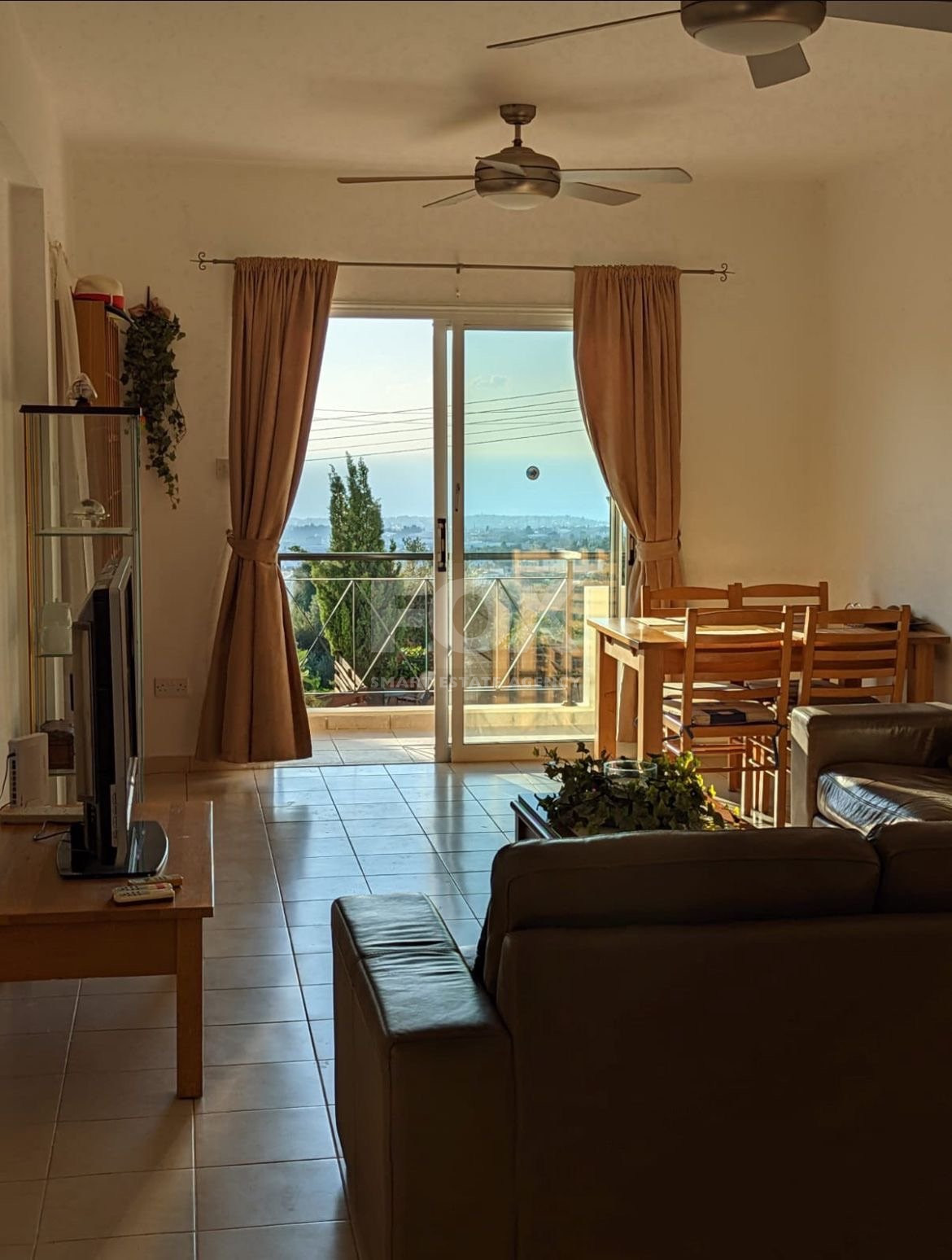 Cozy Two Bedroom Apartment located in Mesa Chorio , Paphos