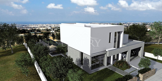 Luxury 4-bedroom Villa