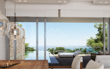 Luxury 4-bedroom Villa