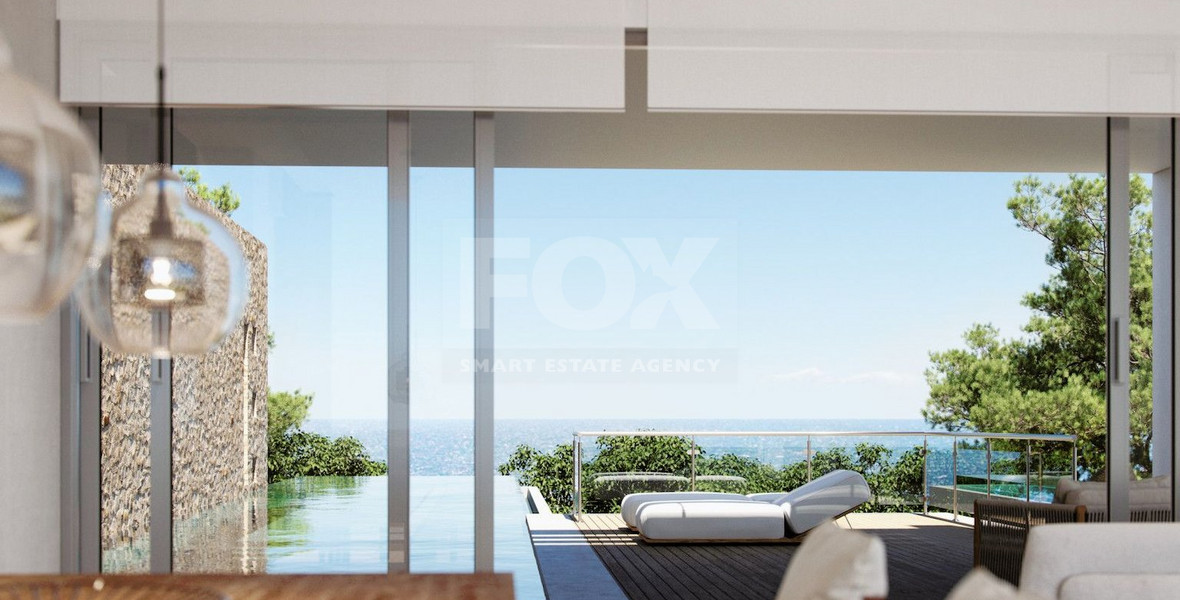 Luxury 4-bedroom Villa