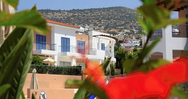 Two bedroom for sale townhouse in Peyia