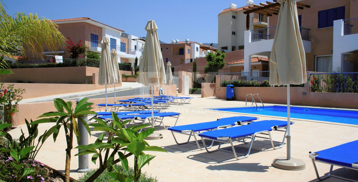 Two bedroom for sale townhouse in Peyia