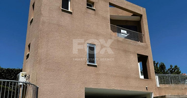 Two bedroom for sale townhouse in Peyia