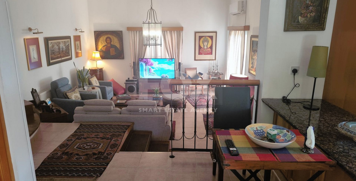 Two bedroom detached house for rent in Agios Athanasios, Limassol