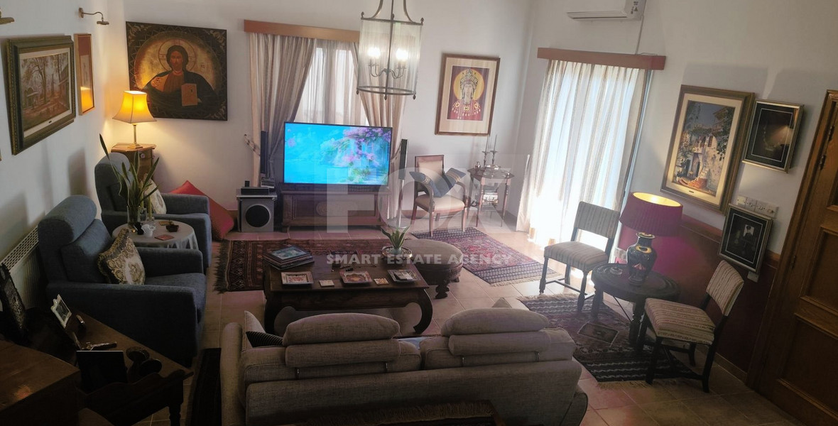 Two bedroom detached house for rent in Agios Athanasios, Limassol