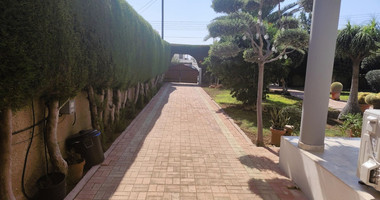 Two bedroom detached house for rent in Agios Athanasios, Limassol