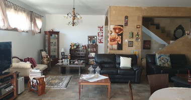 Four Bed House for sale In Pachna ,Limassol