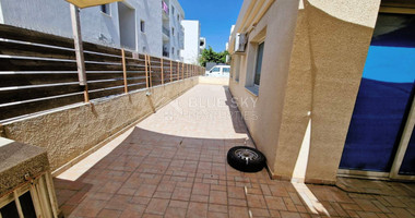 Building for rent in Omonoia area