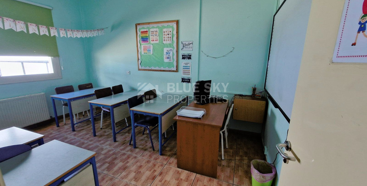 Building for rent in Omonoia area