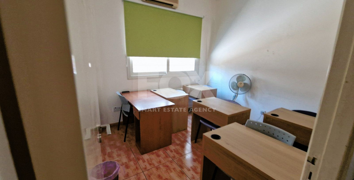 Building for rent in Omonoia area