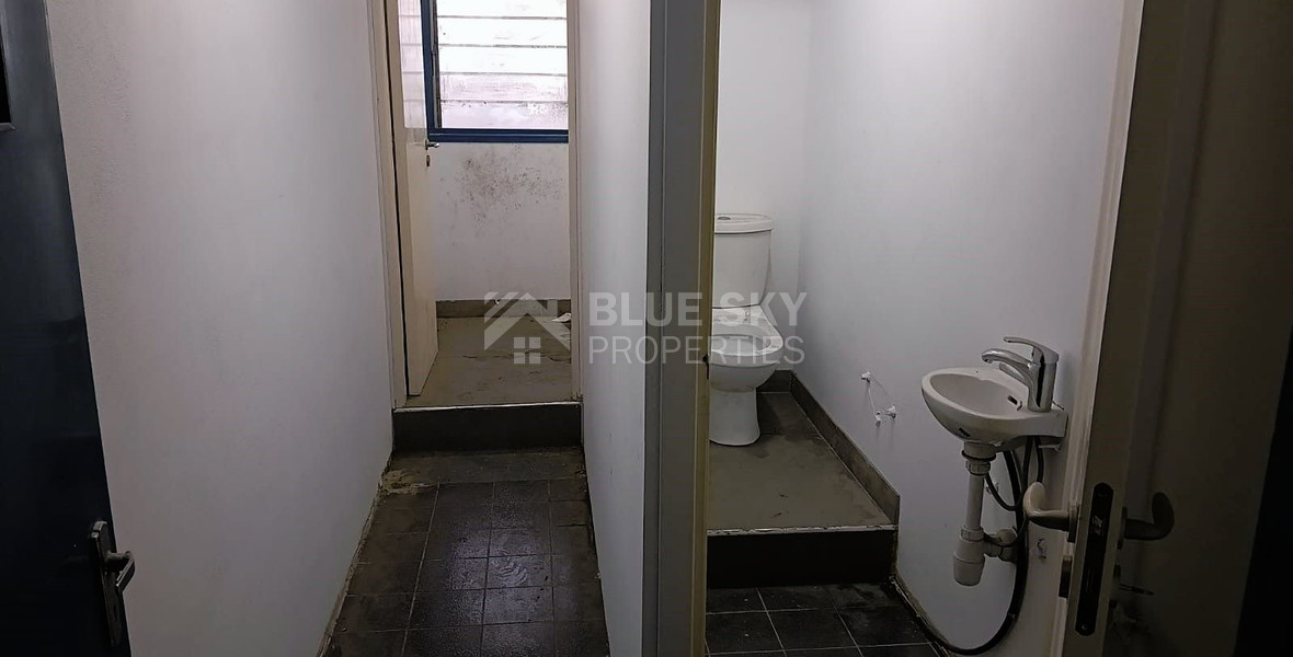 INDUSTRIAL WAREHOUSE FOR SALE IN KATO POLEMIDIA