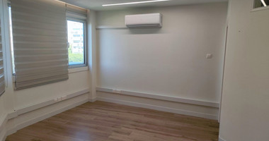 Office for rent in Agia Zoni, Limassol
