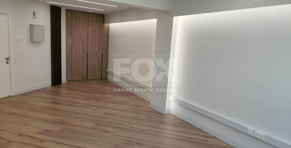Office for rent in Agia Zoni, Limassol