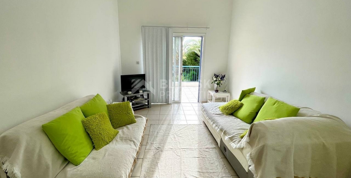 Cozy Two bedroom apartment in Chloraka , Paphos