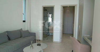 Five bedroom outstanding villa in Peyia