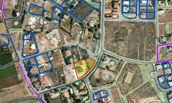 A PRIME PIECE OF RESIDENTIAL REAL ESTATE IN THE TRACHONI AREA OF LIMASSOL NEXT TO GREEN AREA PARK.