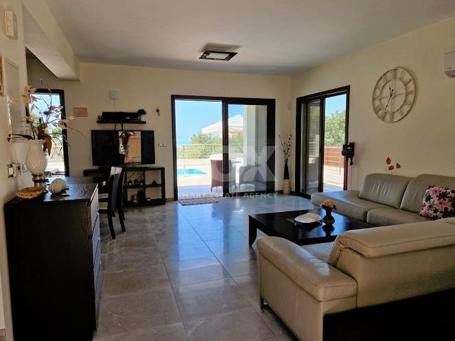 Three bedroom villa in Tala