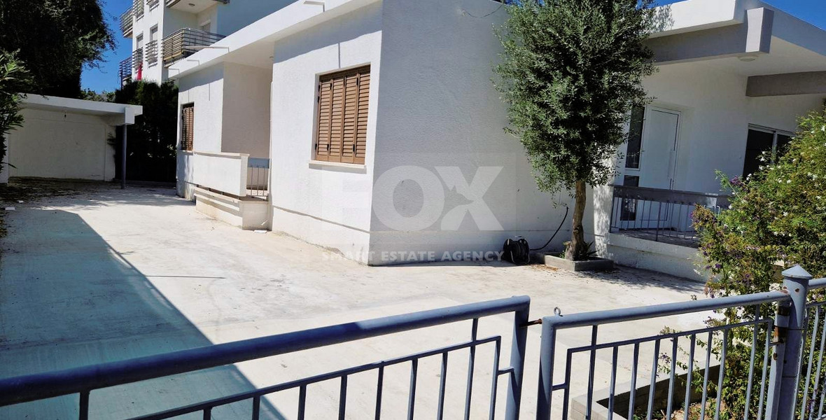 Fully renovated house  for rent in Katholiki