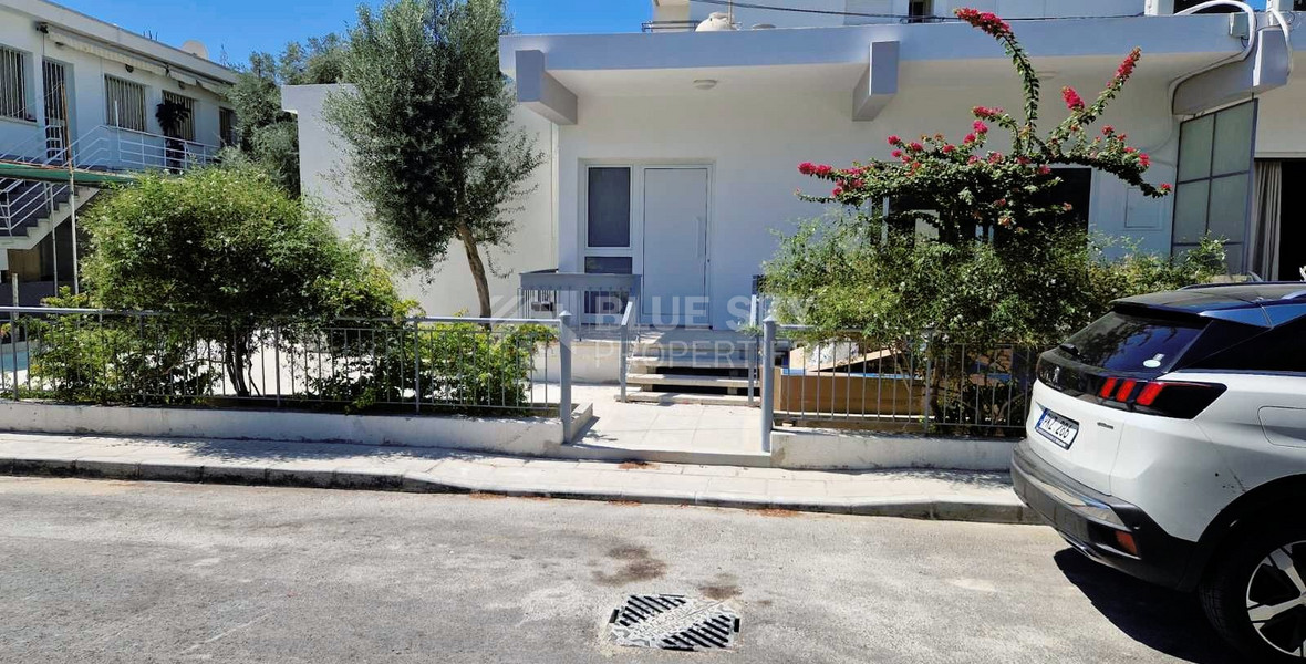 Fully renovated house  for rent in Katholiki