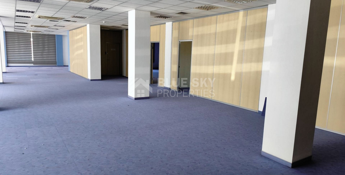 Commercial building for rent in Apostoloi Petrou & Pavlou , Limassol