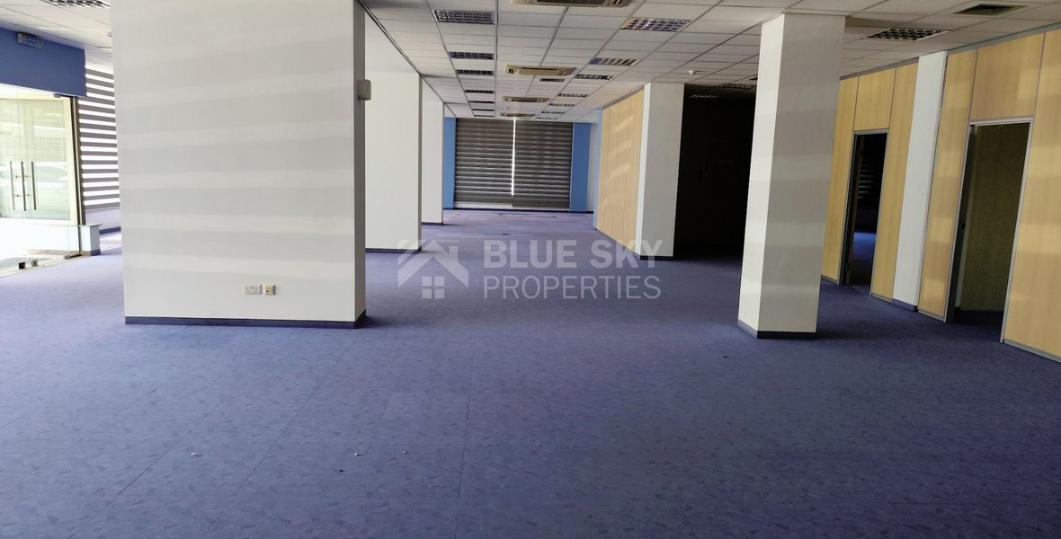 Commercial building for rent in Apostoloi Petrou & Pavlou , Limassol