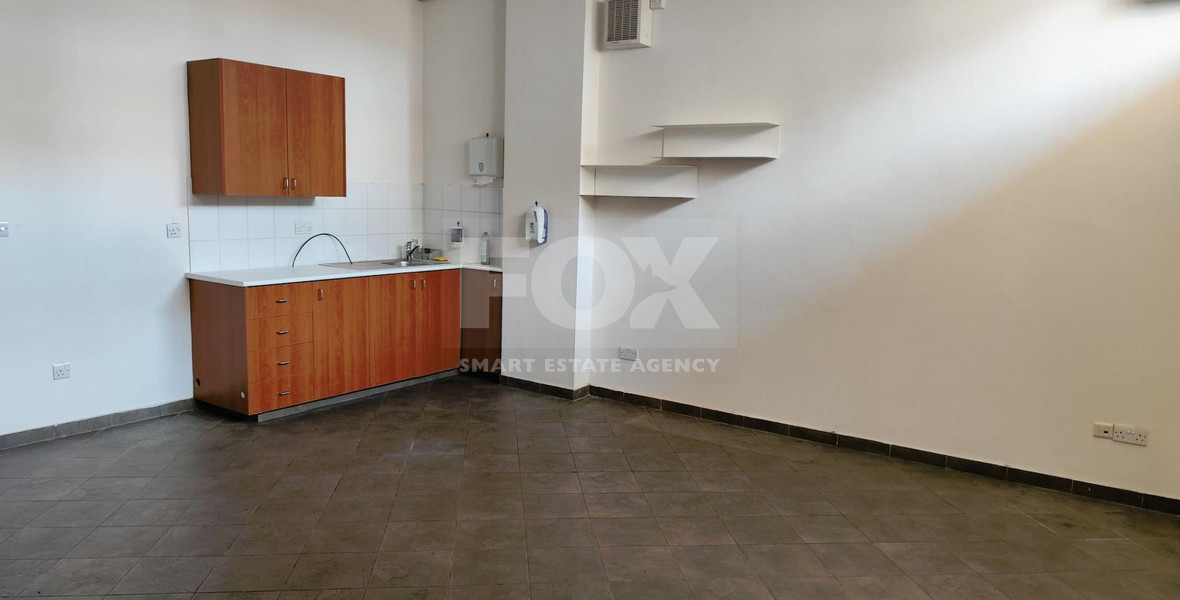 Commercial building for rent in Apostoloi Petrou & Pavlou , Limassol