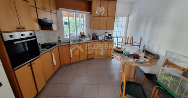 Three bedroom Semi-Detached House in Paphos