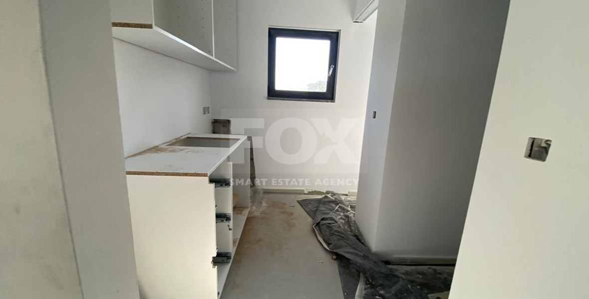 Office whole floor for the rent, in Kato Polemidia, Limassol.