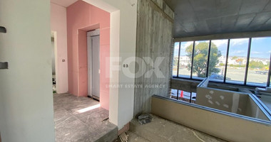 Office whole floor for the rent, in Kato Polemidia, Limassol.