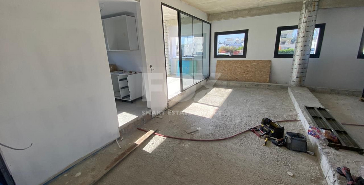 Office whole floor for the rent, in Kato Polemidia, Limassol.