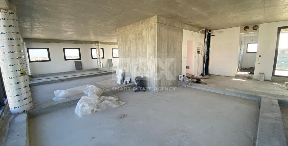 Office whole floor for the rent, in Kato Polemidia, Limassol.