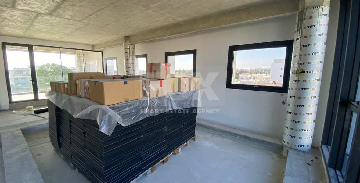 Office whole floor for the rent, in Kato Polemidia, Limassol.